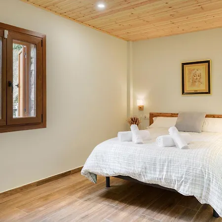 Estrella Del Pirineo Castiello Jaca Holiday home *